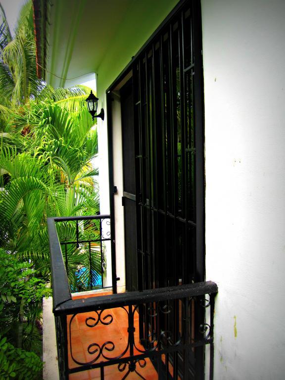 B&B Villa Hibiscus Плайя-дель-Кармен Екстер'єр фото